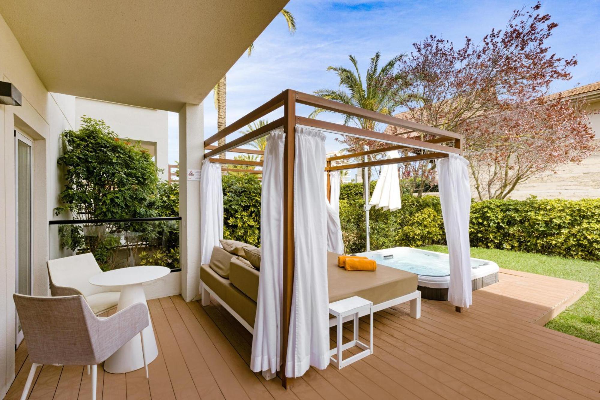 VIVA Blue&Spa Playa de Muro  Exterior foto