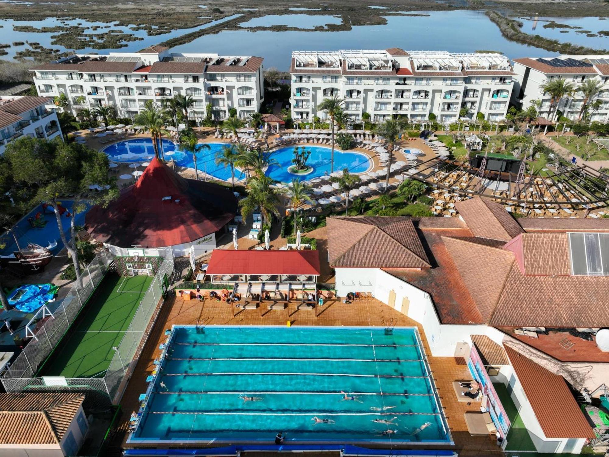 VIVA Blue&Spa Playa de Muro  Exterior foto